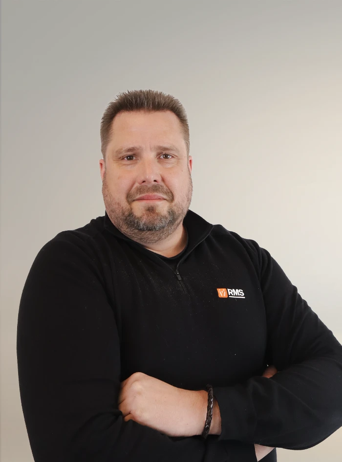 Johan Harlen porträtt personalbild på johan